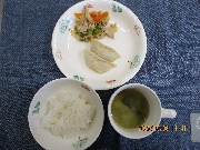 🌼５月８日給食とおやつ🌼