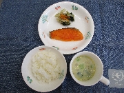 🌼５月２８日の給食とおやつ🌼