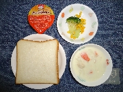 🌸３月７日の給食とおやつ🌸