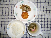 🌺３月１７日の給食とおやつ🌺