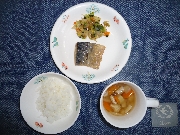 🌸４月２日給食とおやつ🌸