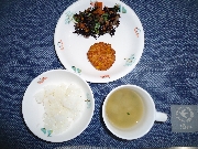 🌸４月１４日の給食とおやつ🌸
