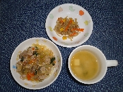 🍠１１月２８日給食とおやつ🍠